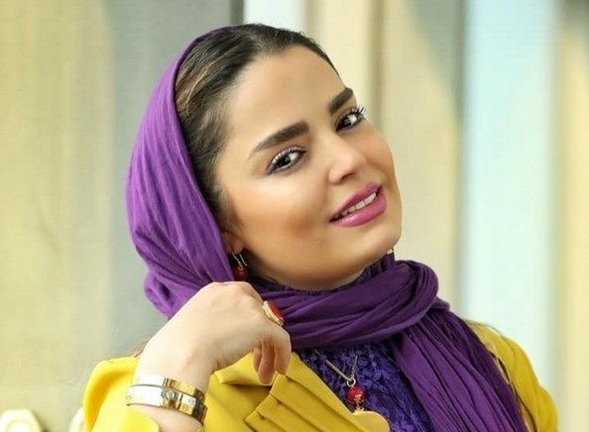 عکس بدون آرایش از سپیده خداوردی در آسانسور