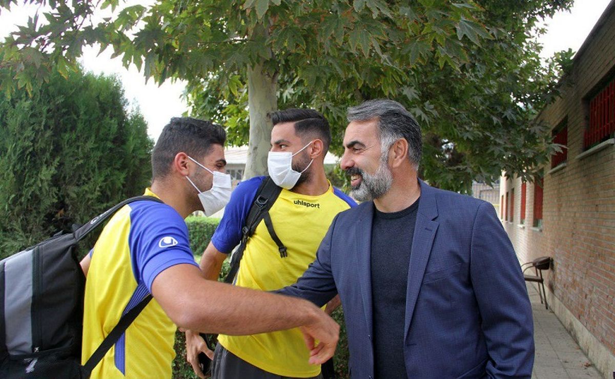 استعفای شبانه کار دست فکری داد:شکایت نساجی از محمود!