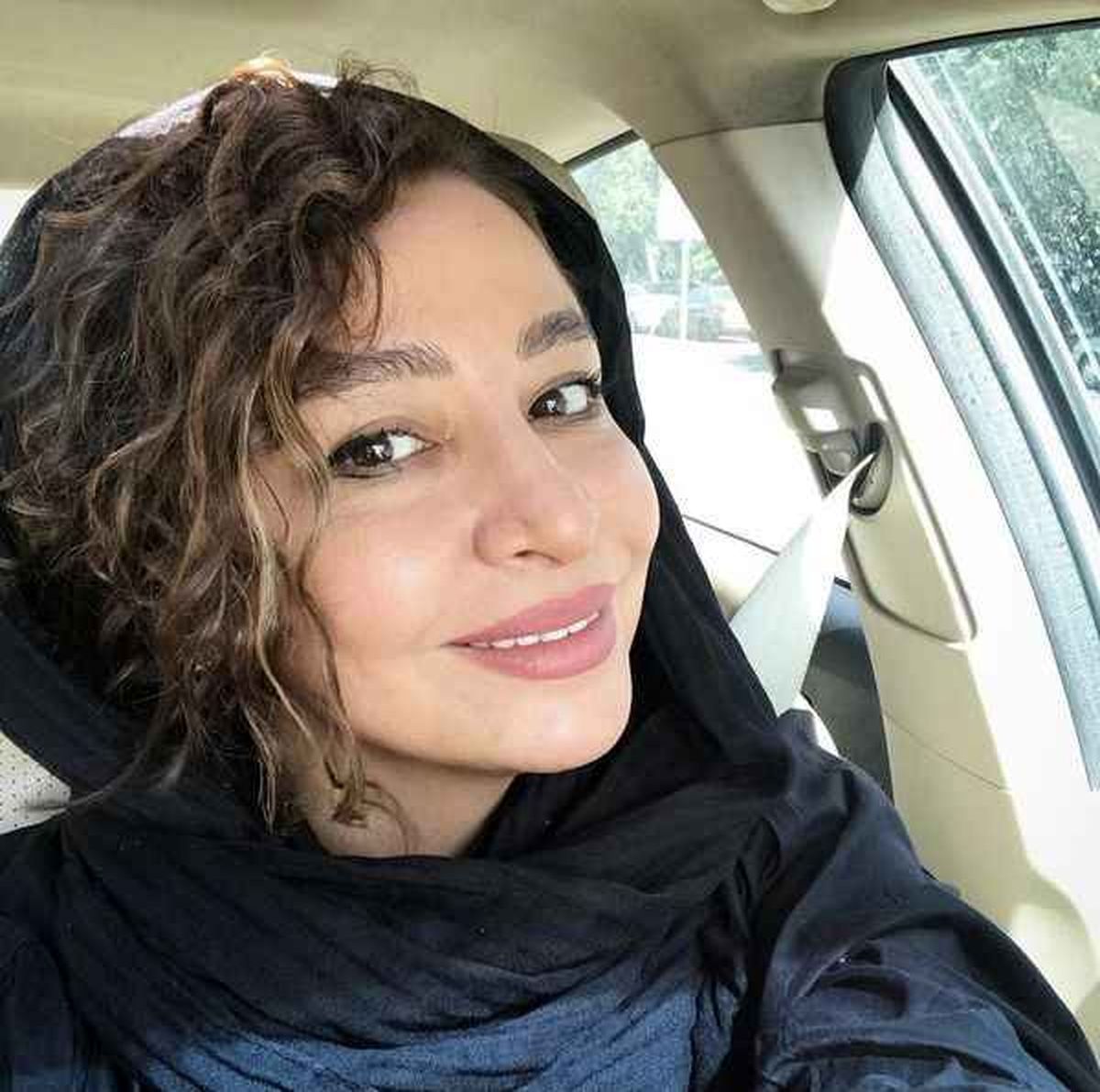 مه لقا باقری خودش را آرایش میکند!
