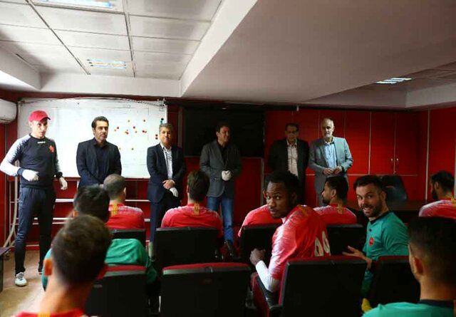 پرسپولیس۱۲ میلیارد تومان پول گرفت