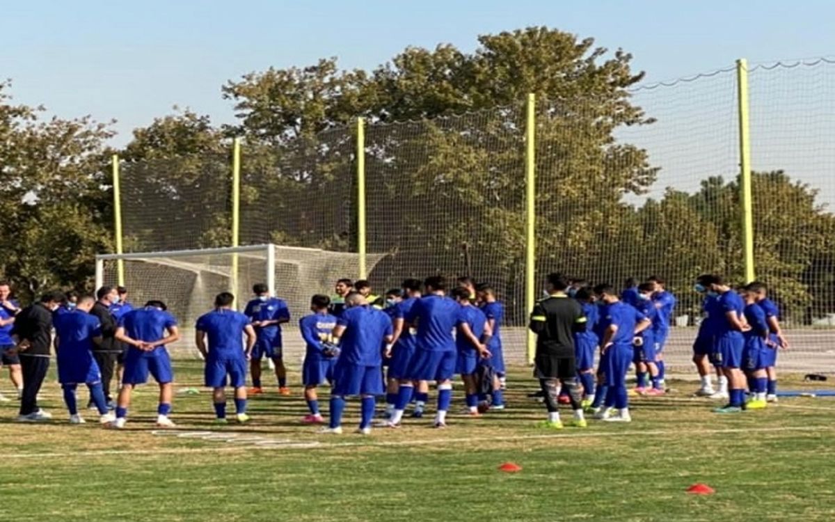 استقلالیها خودشان را نشان دهند!