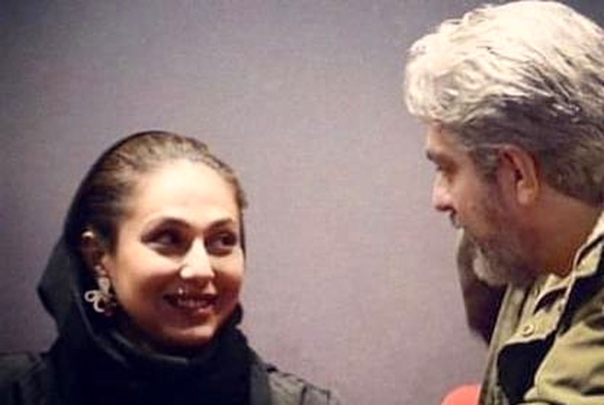 عکس شب رمانتیک رعنا آزادی ور در رستوران لاکچری|همسر مهدی پاکدل با چادر