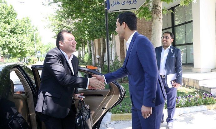 ۳۰ میلیون ناقابل، هزینههای استقبال از ویلموتس در تهران!