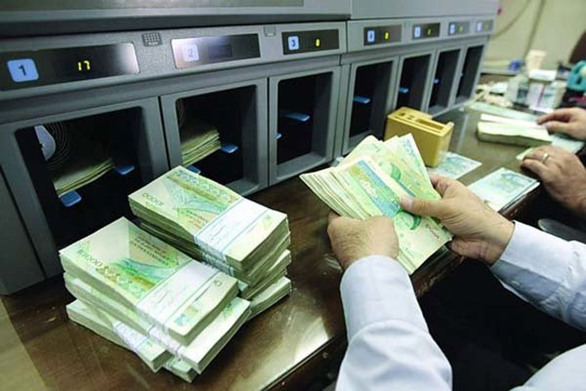 سورپرایز جدید ؛ افزایش حقوق کارمندان قطعی شد / توزیع کالابرگ ویژه برای کارمندان